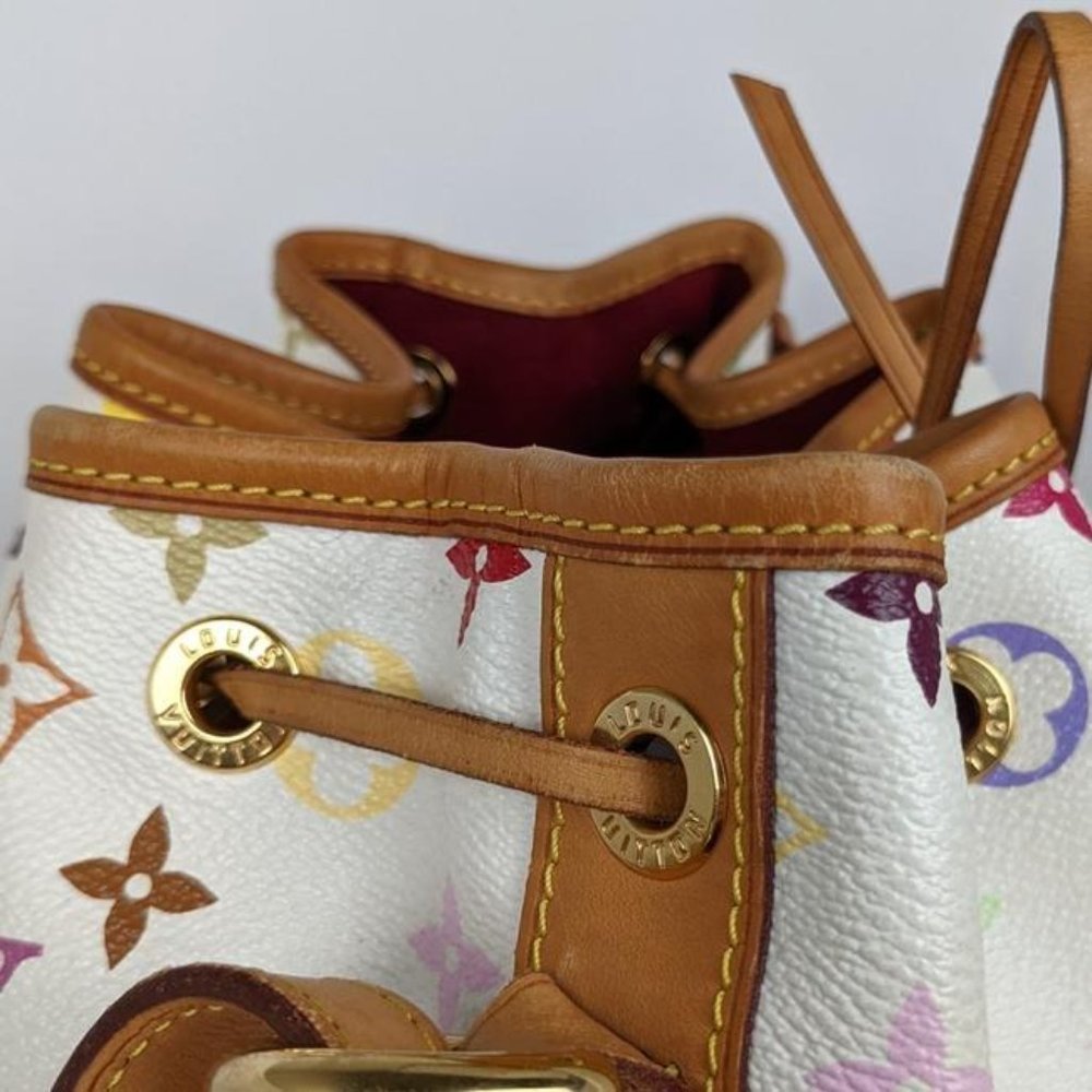 SOLD Louis Vuitton Petit Noe Murakami White Shoulder Ba - Picture 5 of 9